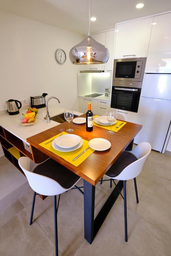 Home2Book Modern Design Seaview Apt, Pool&Terrace ปลายาเดลาสอเมริกาส ภายนอก รูปภาพ